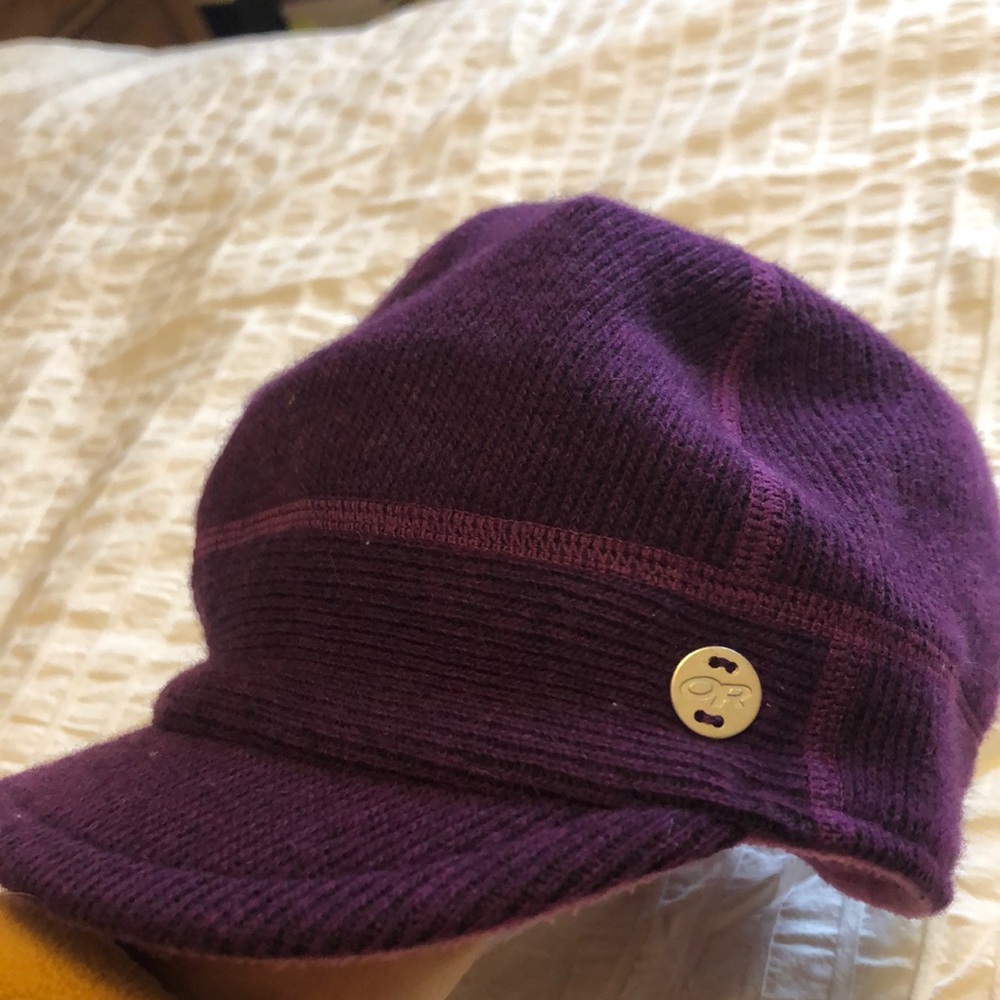 Outdoor research brim structured beanie